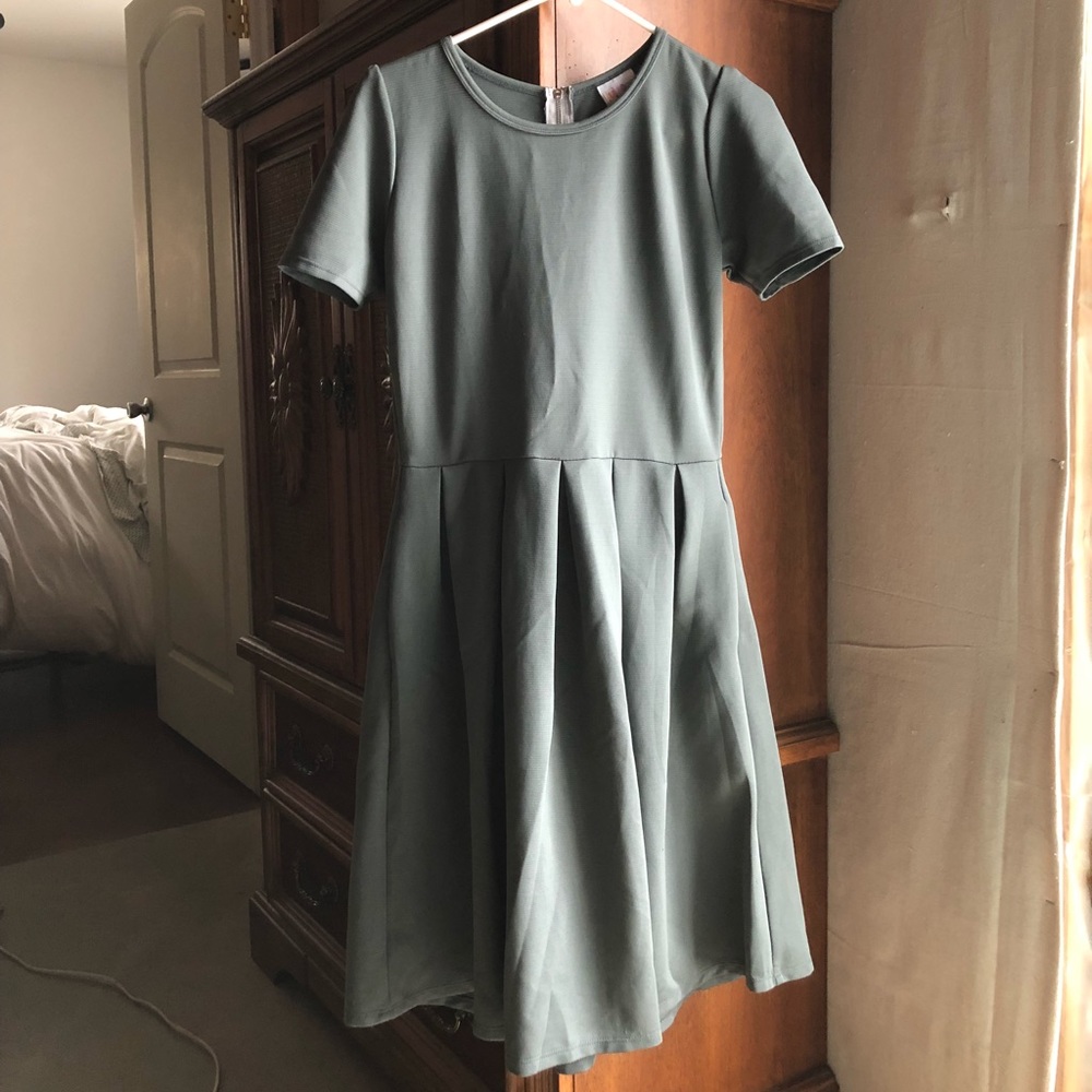 LuLaRoe Amelia Dress